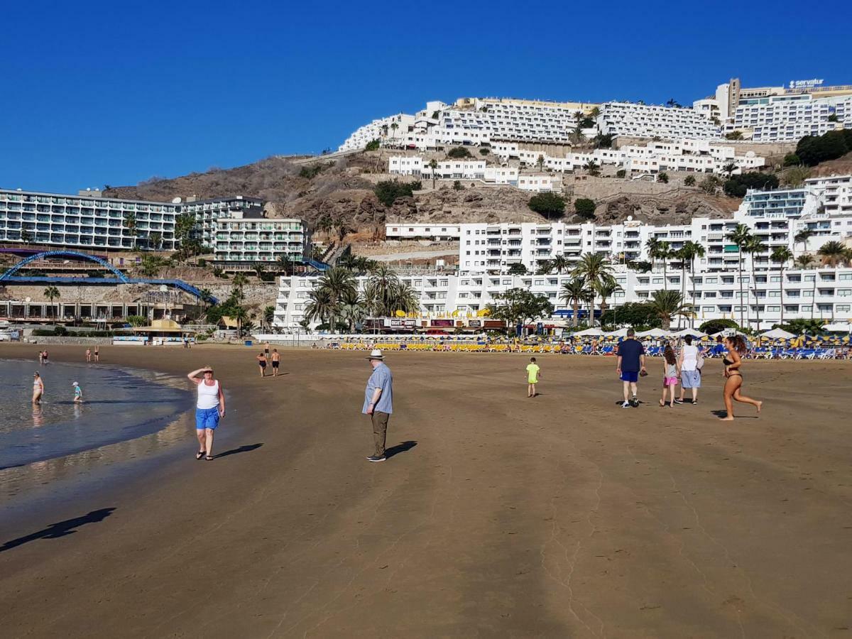 Two Bedroom Apartment 2 Min From Beach Mogan Exterior photo